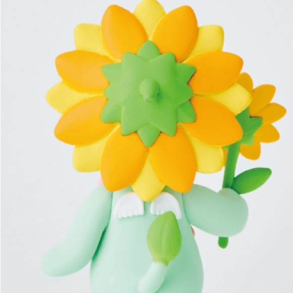 Authentic Sonny Angel Flower Gift Sunflower Lion Mint Green - Picture 2 of 2